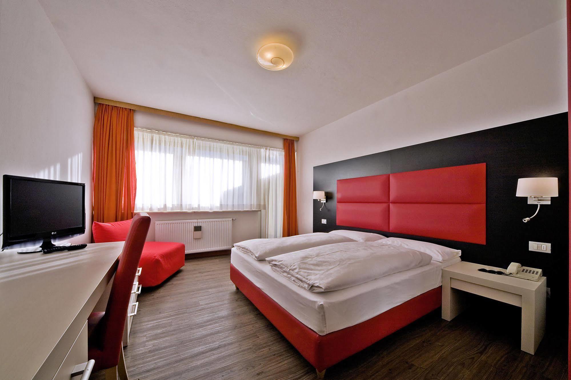 Hotel Baranci San Candido Dış mekan fotoğraf